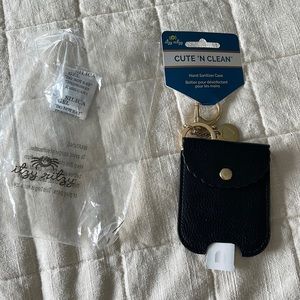 Itsy ritzy hand sanitizer case